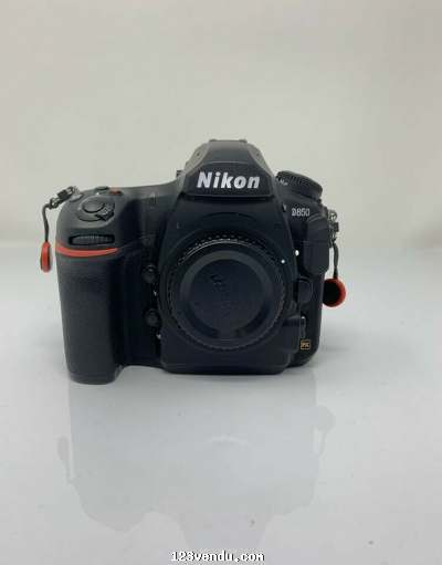 Annonces classees img:preview Appareil Photo Nikon D850 En parfait