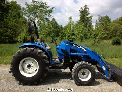 Annonces classees img:preview NEW HOLLAND TC55DA 4X4 DIESEL 980HRS TRACTOR LOADER 