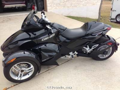 Annonces classees img:preview Can-Am Spyder RSS Sport Touring 998cm3