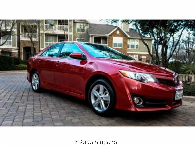 Annonces classees img:preview Toyota Camry 4d 4dr Sdn I4 A 2013