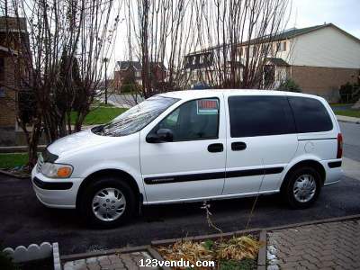 Annonces classees img:preview À vendre - Chevrolet VENTURE 2001