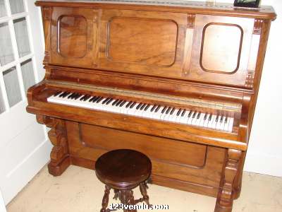 Annonces classees img:preview piano droit de plus de 100 ans