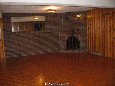 Annonces classees img:preview HUGE 7,5 - 3 BATHS, BBQ TERASSE + YARD + PARKING