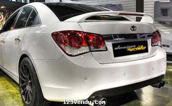 Annonces classees img:preview LOT 1200 AILERONS,SPOILERS AUTO NEUFS,70 MODÈLES,10$CH