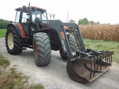 Annonces classees img:preview Tracteur New Holland M100
