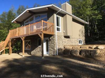 Annonces classees img:preview Chalet neuf à vendre Laurentides