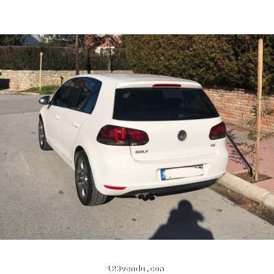 Annonces classees img:preview Vw Golf 10/2009 1400 tsi 5500€