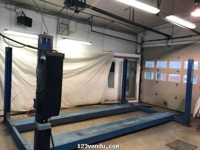 Annonces classees img:preview Pont élévateur - Lift à vendre - Urgent