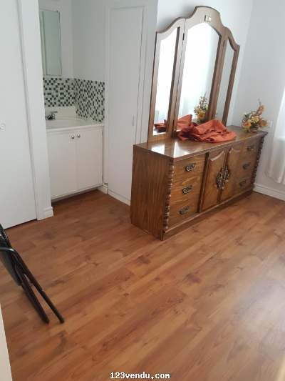 Annonces classees img:preview Maison de chambres à vendre, sans mise de fond!!! $0 cash !!!