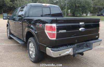 Annonces classees img:preview Ford F-150 Lariat 4x4 2010