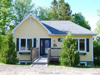 Annonces classees img:preview Ste-Agathe-des-Monts; IdÃ©al pour la vie de famille!