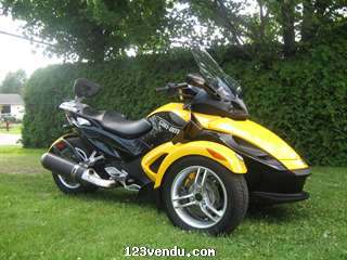 Annonces classees img:preview spyder can-am 2008