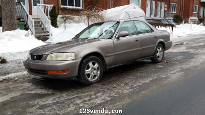 Annonces classees img:preview 1996 Acura TL 2.5 Familiale - $1100