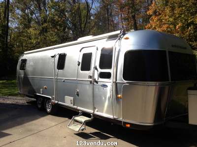 Annonces classees img:preview 2008 Airstream 31 Classic