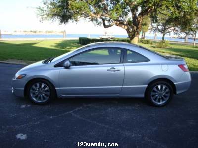 Annonces classees img:preview 2009 Honda Civic EX 2dr Auto